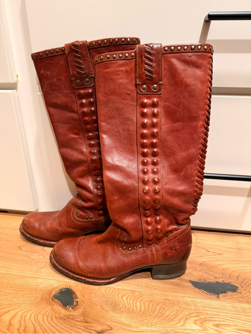 Women FRYE AND CO. Studded Leather Boots in Cognac Brown size 6.5